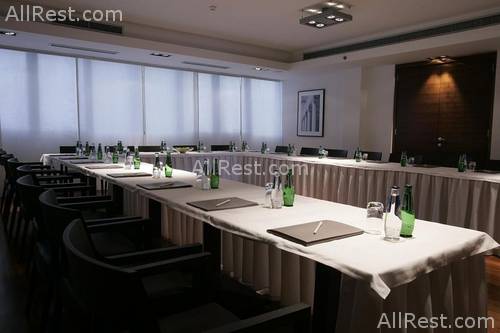 Atrium Hotel 26